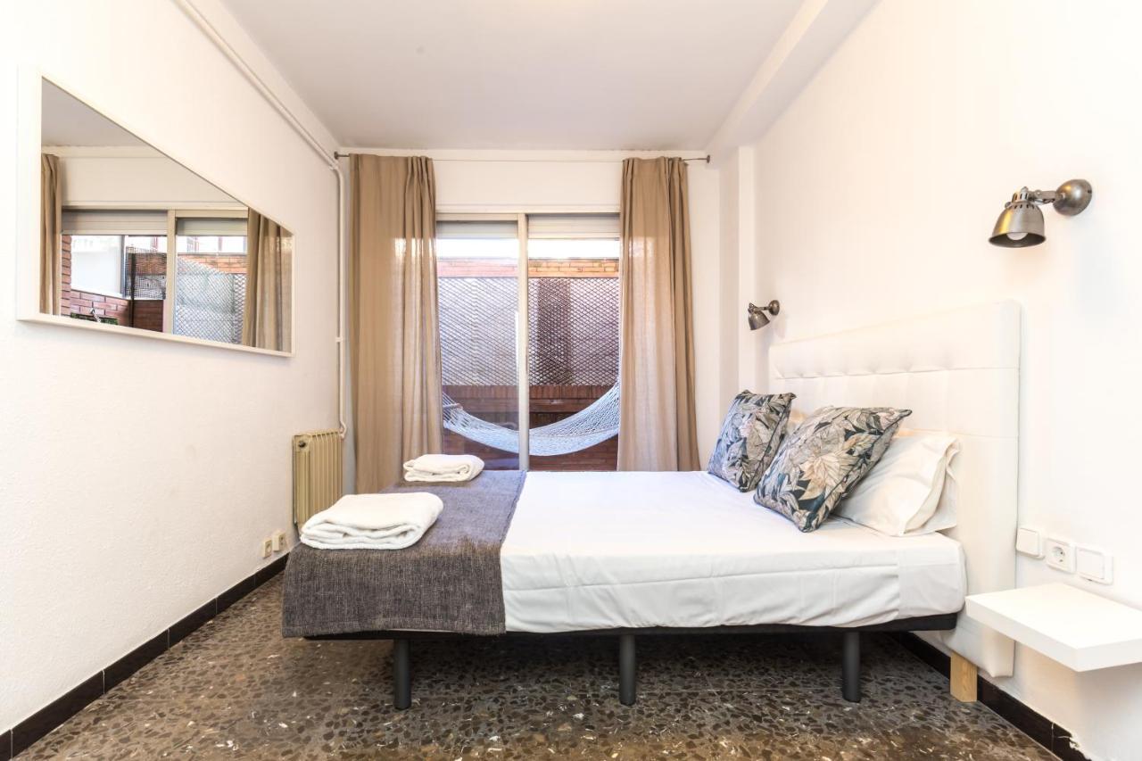 Find Calm At Cozy Sanctuary With Terrace